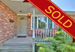 St. Catharines, L2M 2R1, 3 Bedrooms Bedrooms, ,1 BathroomBathrooms,Semi-detached,Sold,490B Linwell Road,1008
